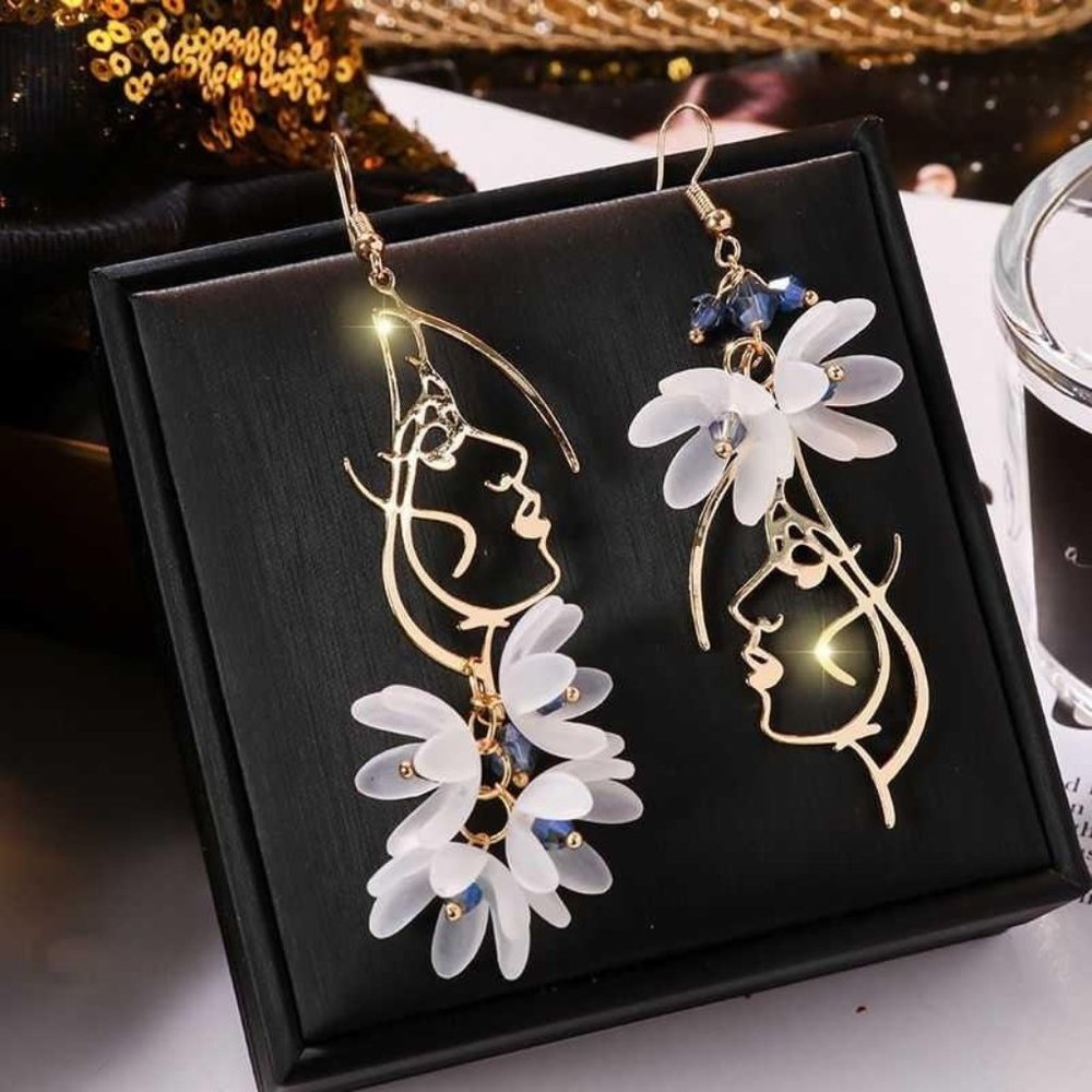 Bohemian Flowers with Woman's Face Earrings, Vintage Style Jewelry, Boho Floral‎